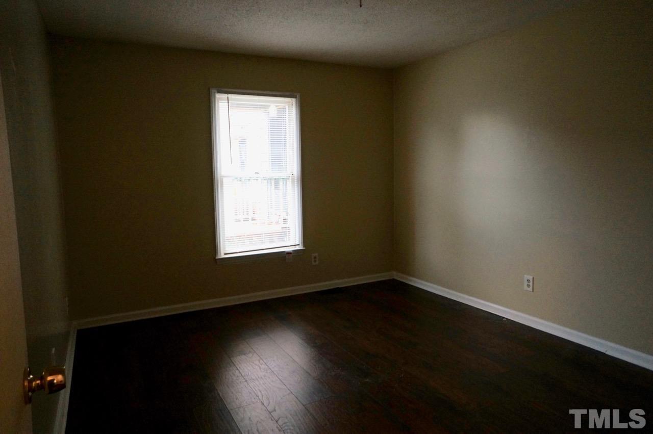 4812 Hoyle Drive Apt B