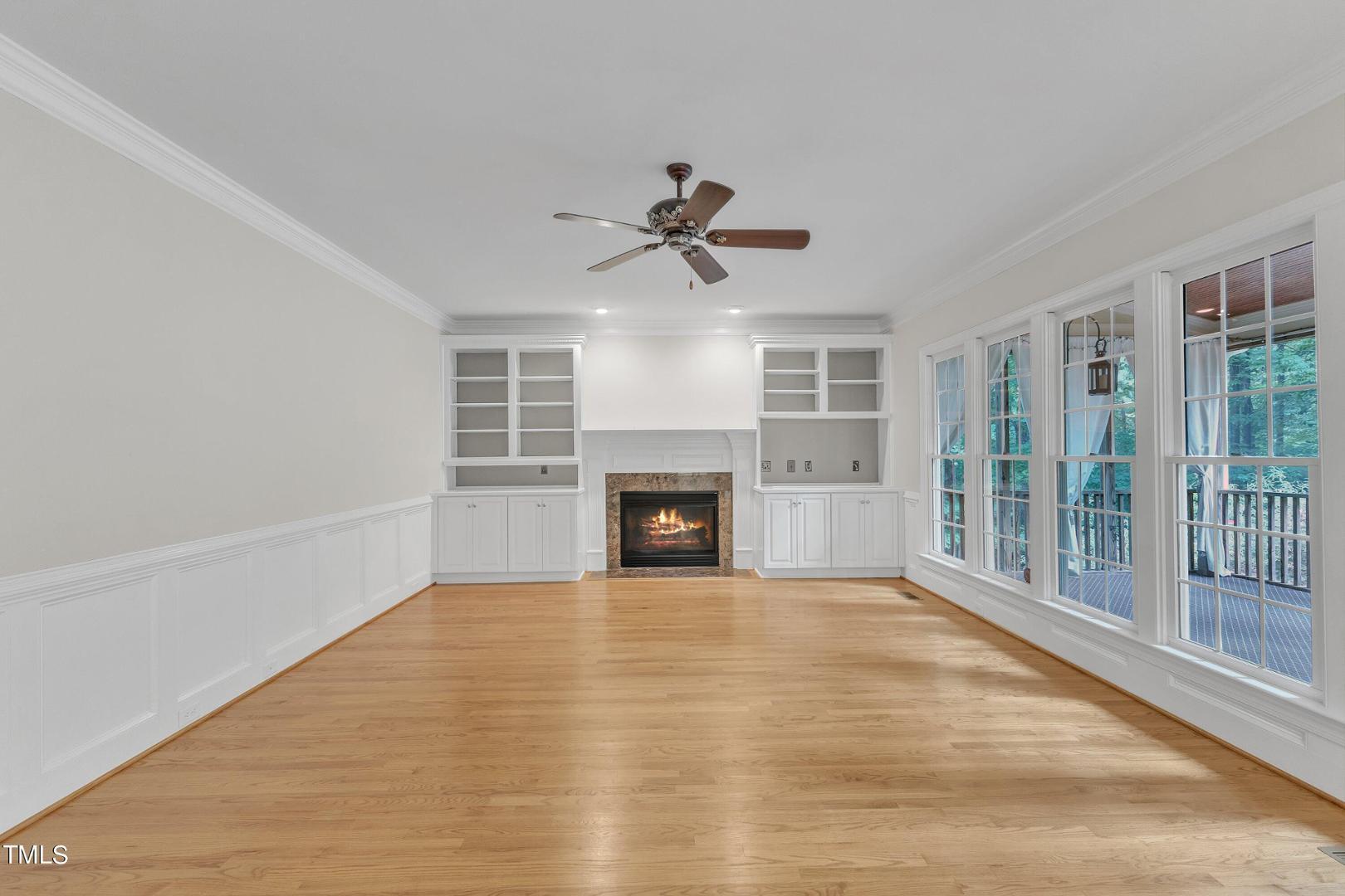 1120 Hawk Hollow Lane