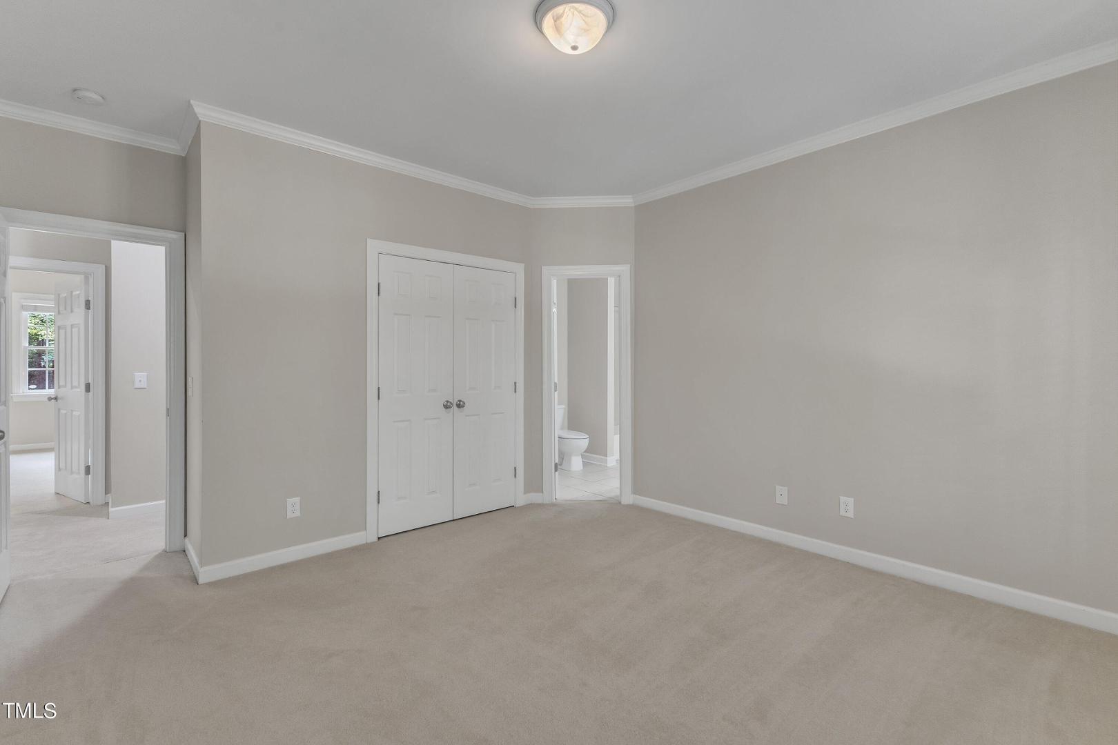 1120 Hawk Hollow Lane