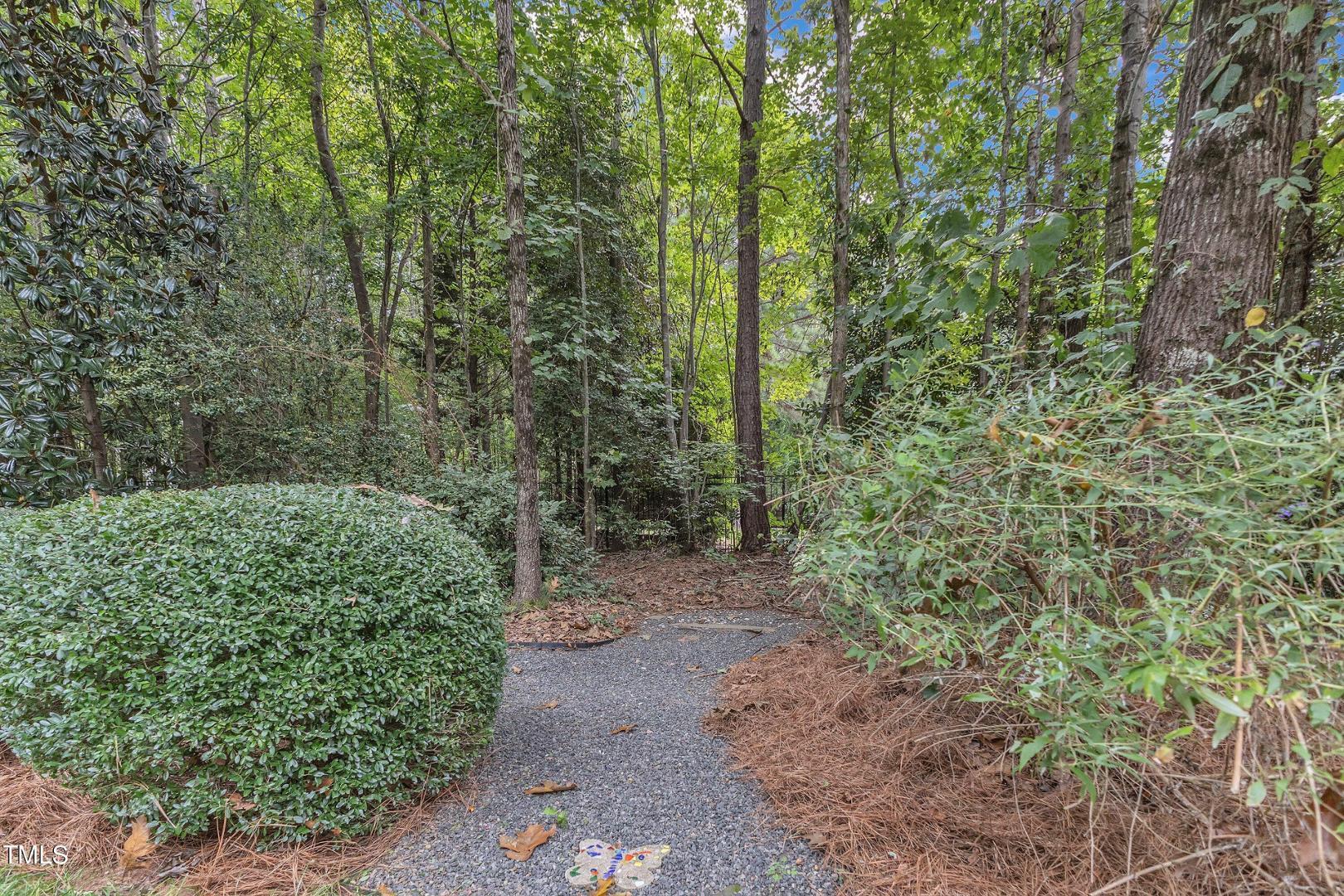 1120 Hawk Hollow Lane