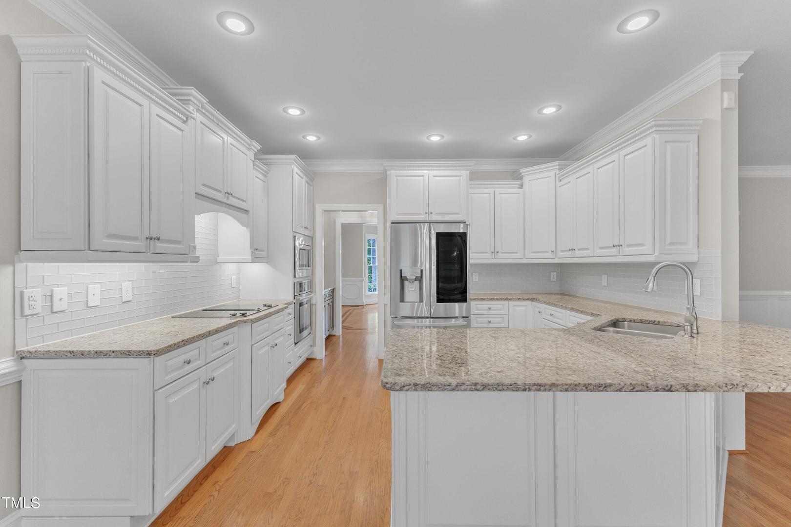 1120 Hawk Hollow Lane