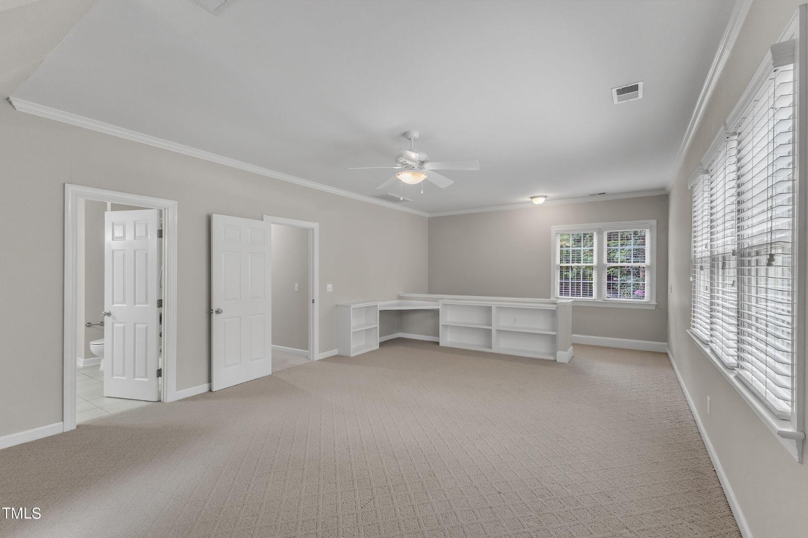 1120 Hawk Hollow Lane