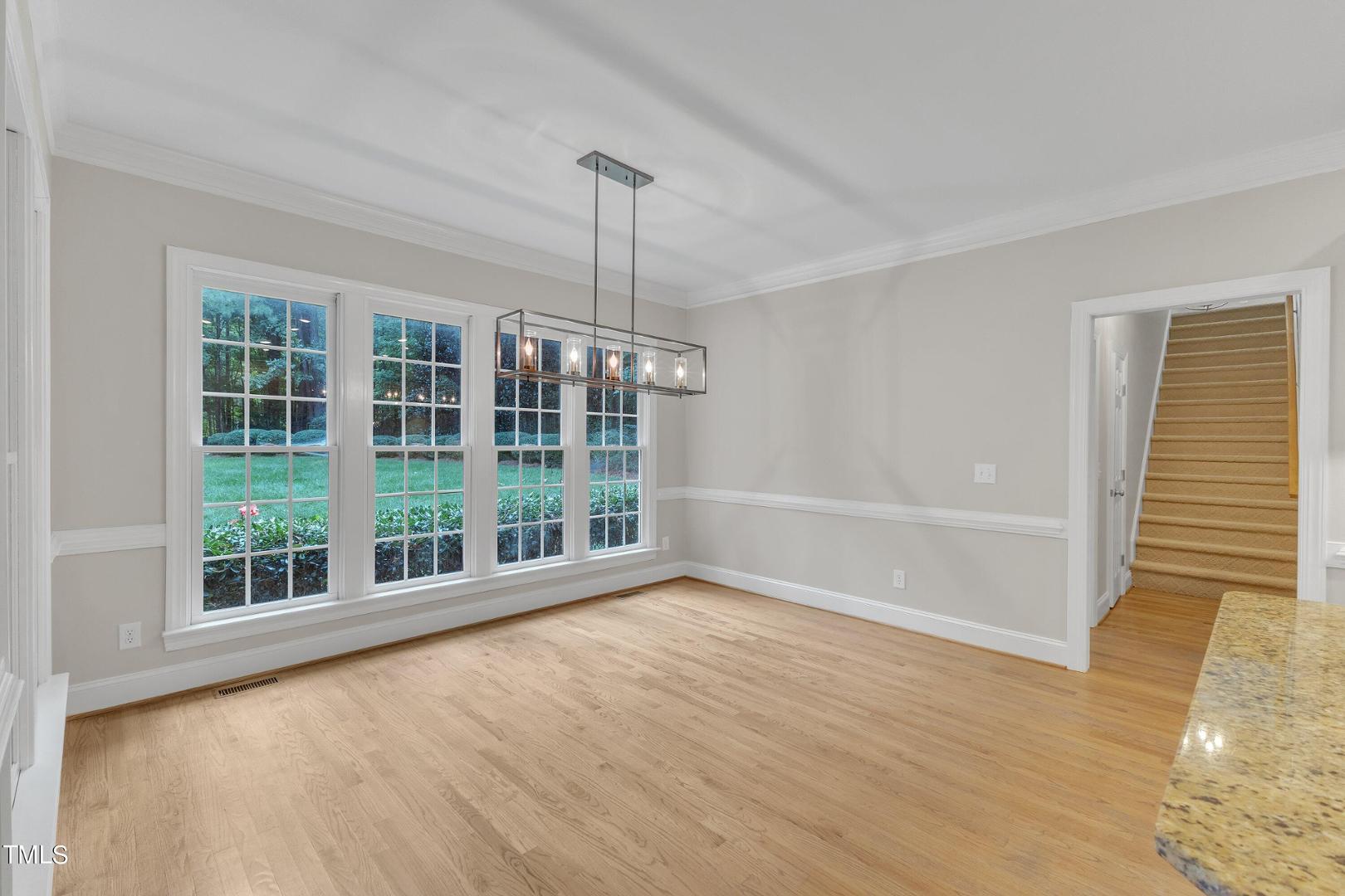 1120 Hawk Hollow Lane