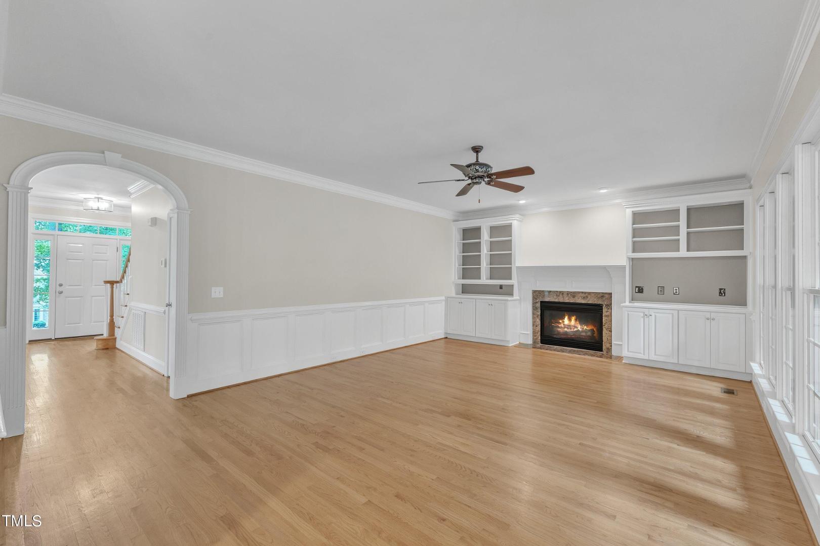 1120 Hawk Hollow Lane