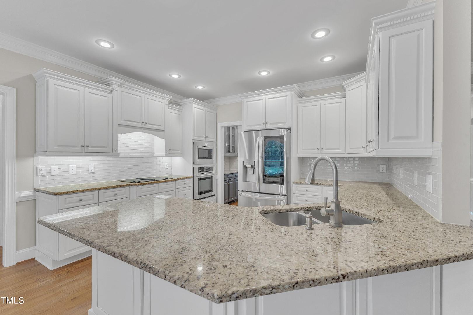 1120 Hawk Hollow Lane