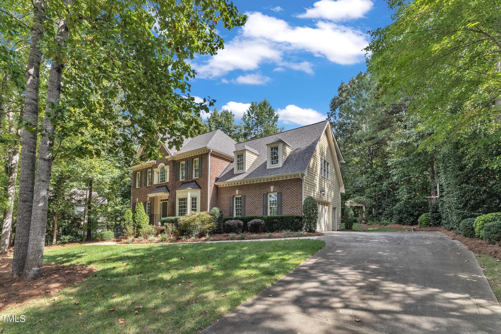 1120 Hawk Hollow Lane