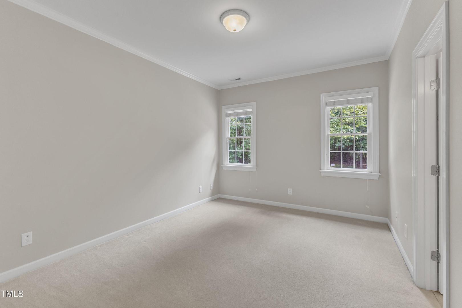 1120 Hawk Hollow Lane