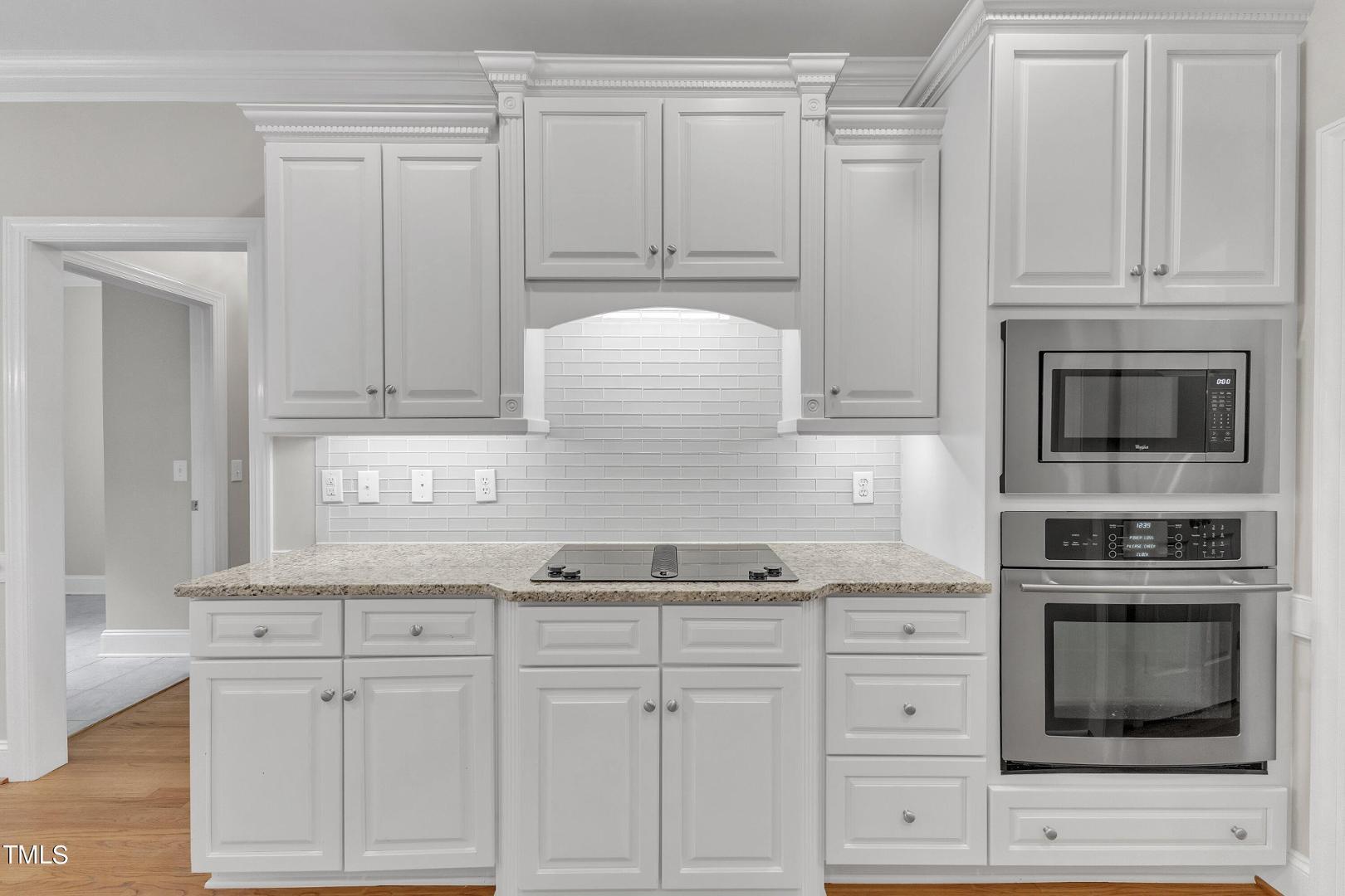 1120 Hawk Hollow Lane