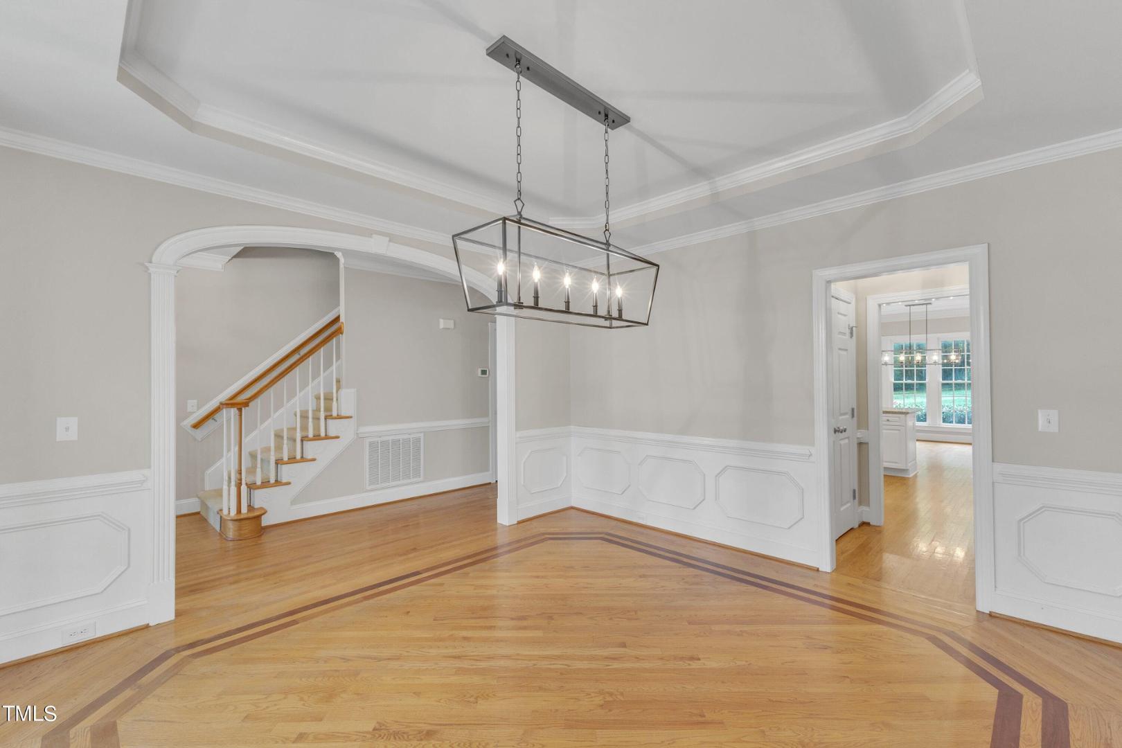 1120 Hawk Hollow Lane