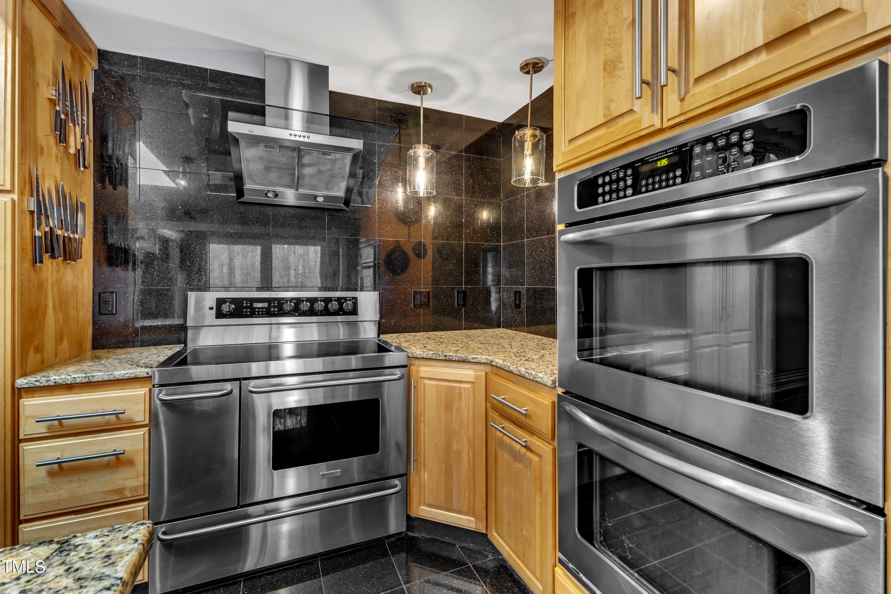 1126 Trailwood Drive
