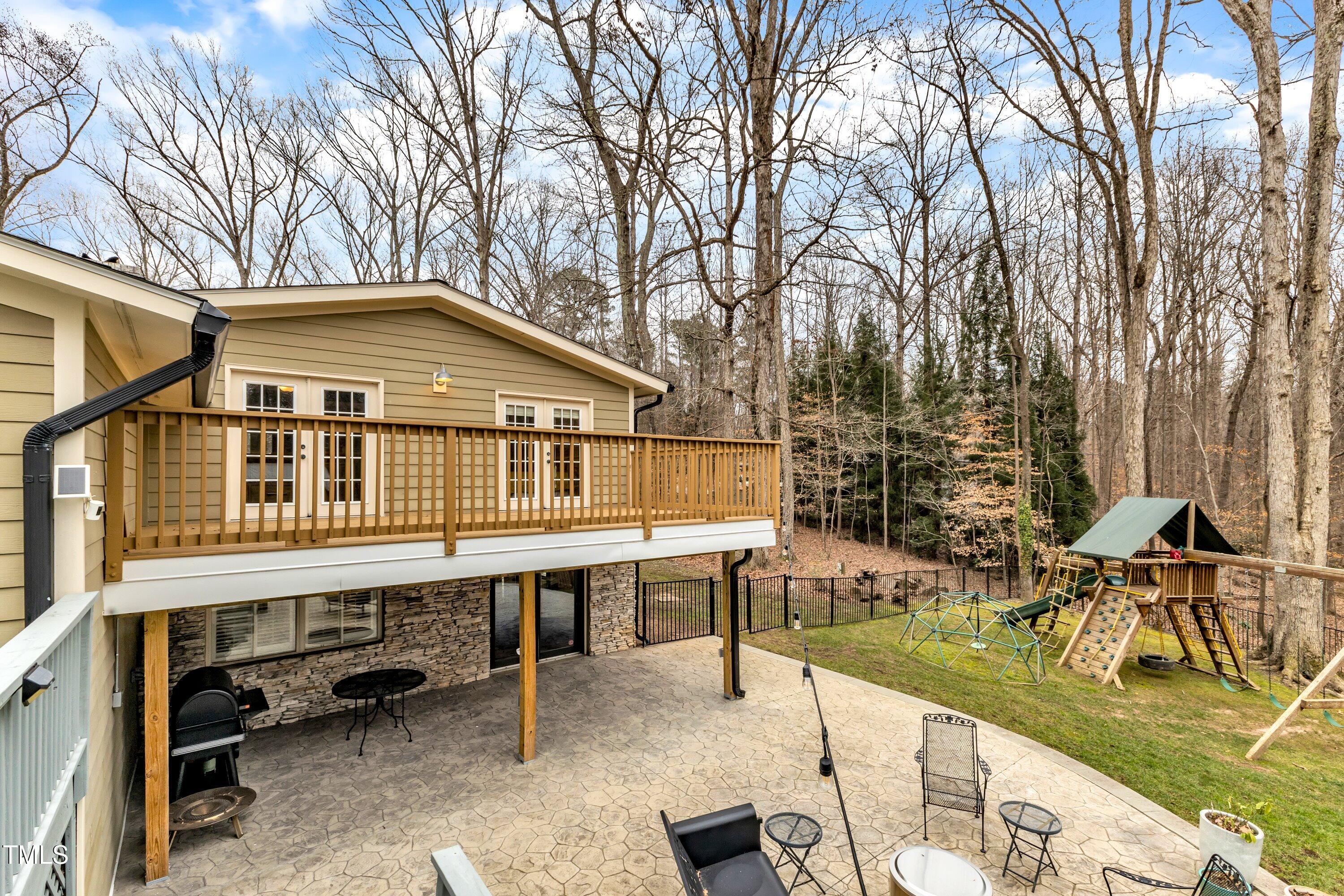 1126 Trailwood Drive