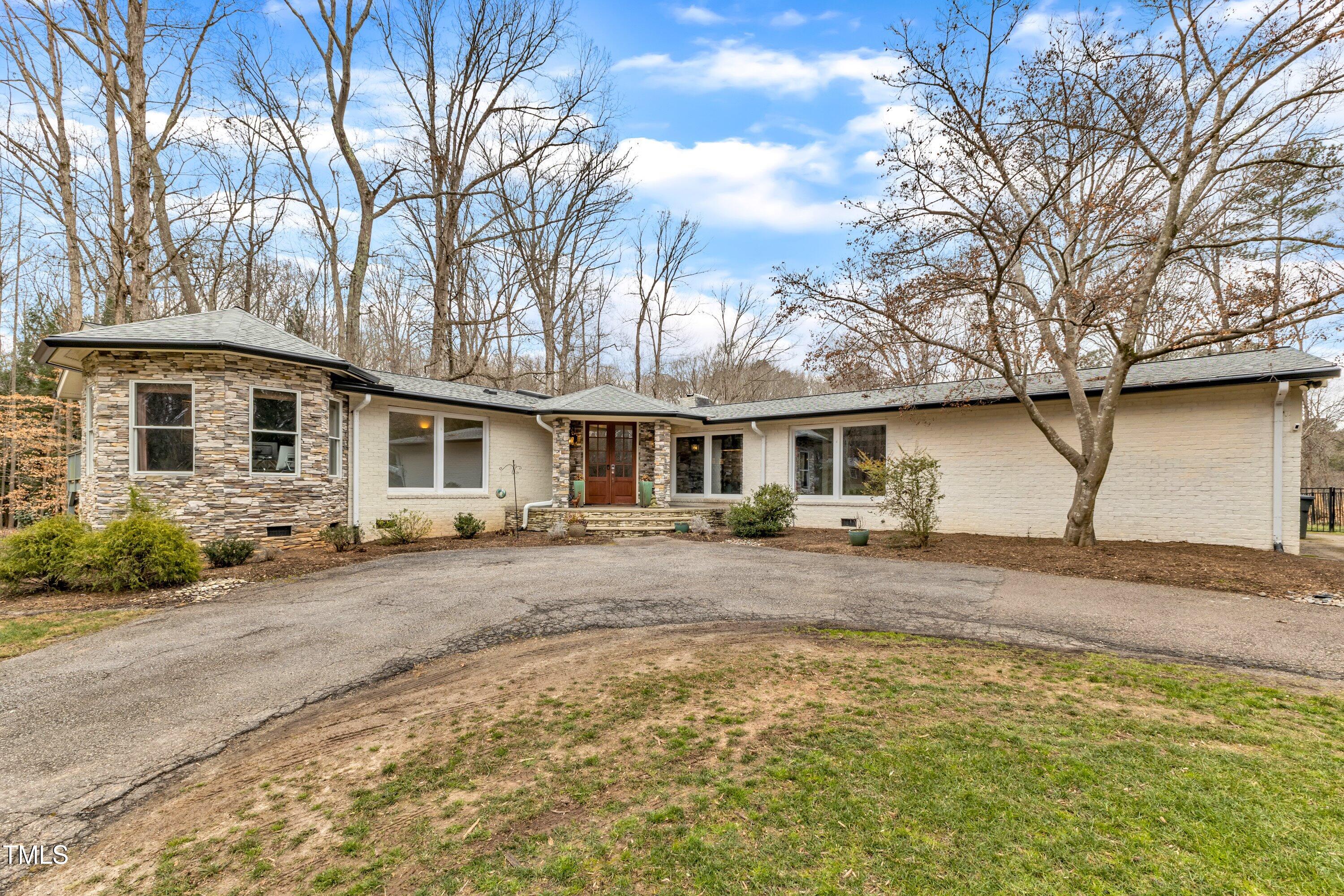 1126 Trailwood Drive