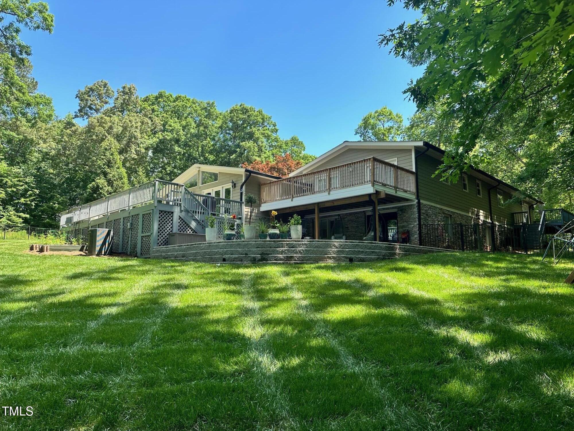 1126 Trailwood Drive