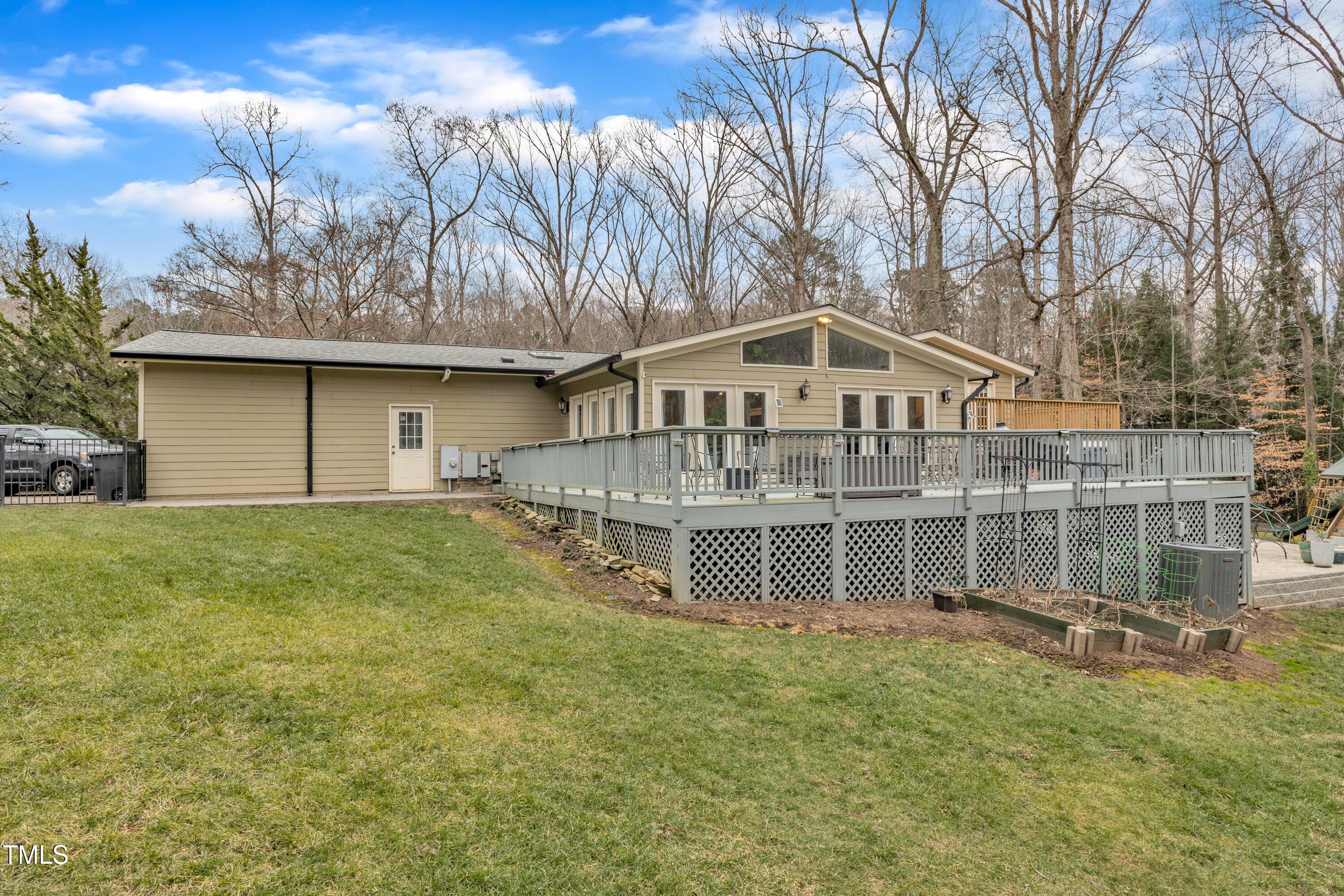 1126 Trailwood Drive