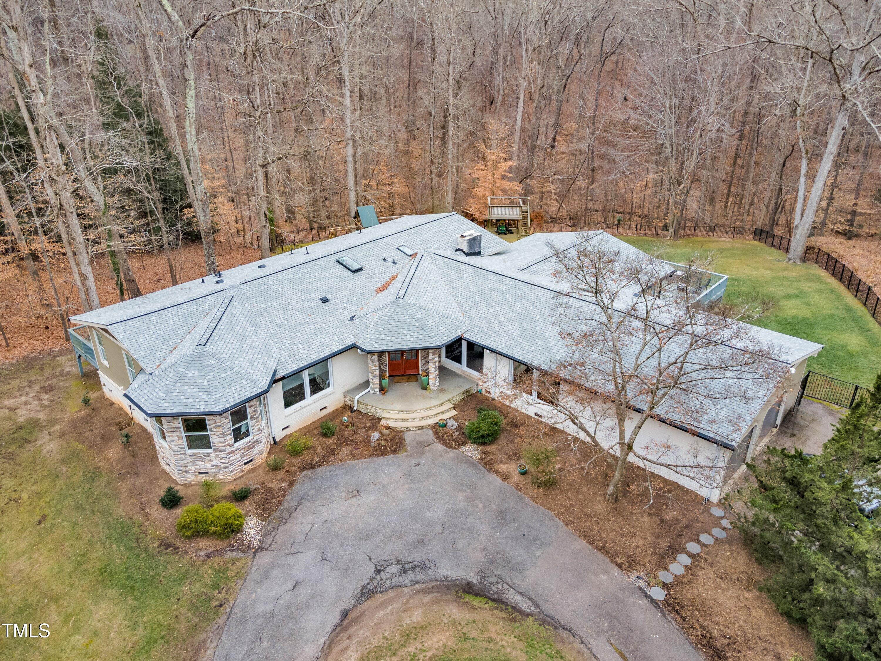 1126 Trailwood Drive