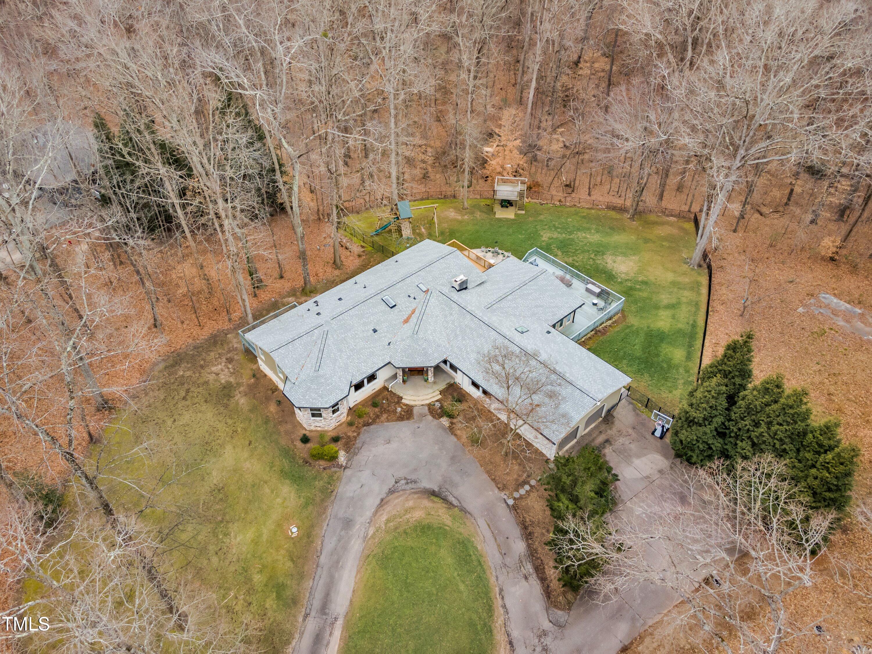 1126 Trailwood Drive