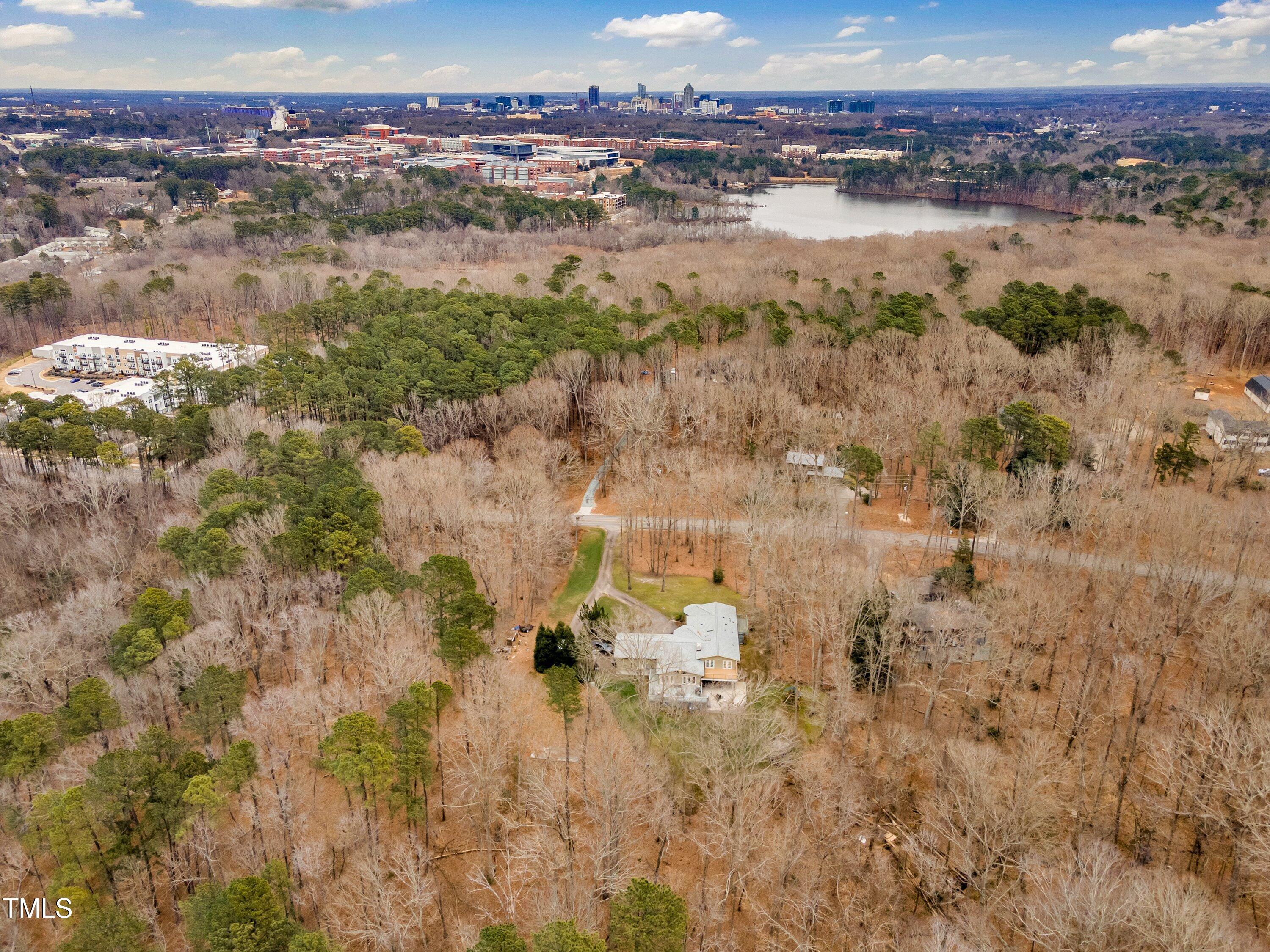 1126 Trailwood Drive