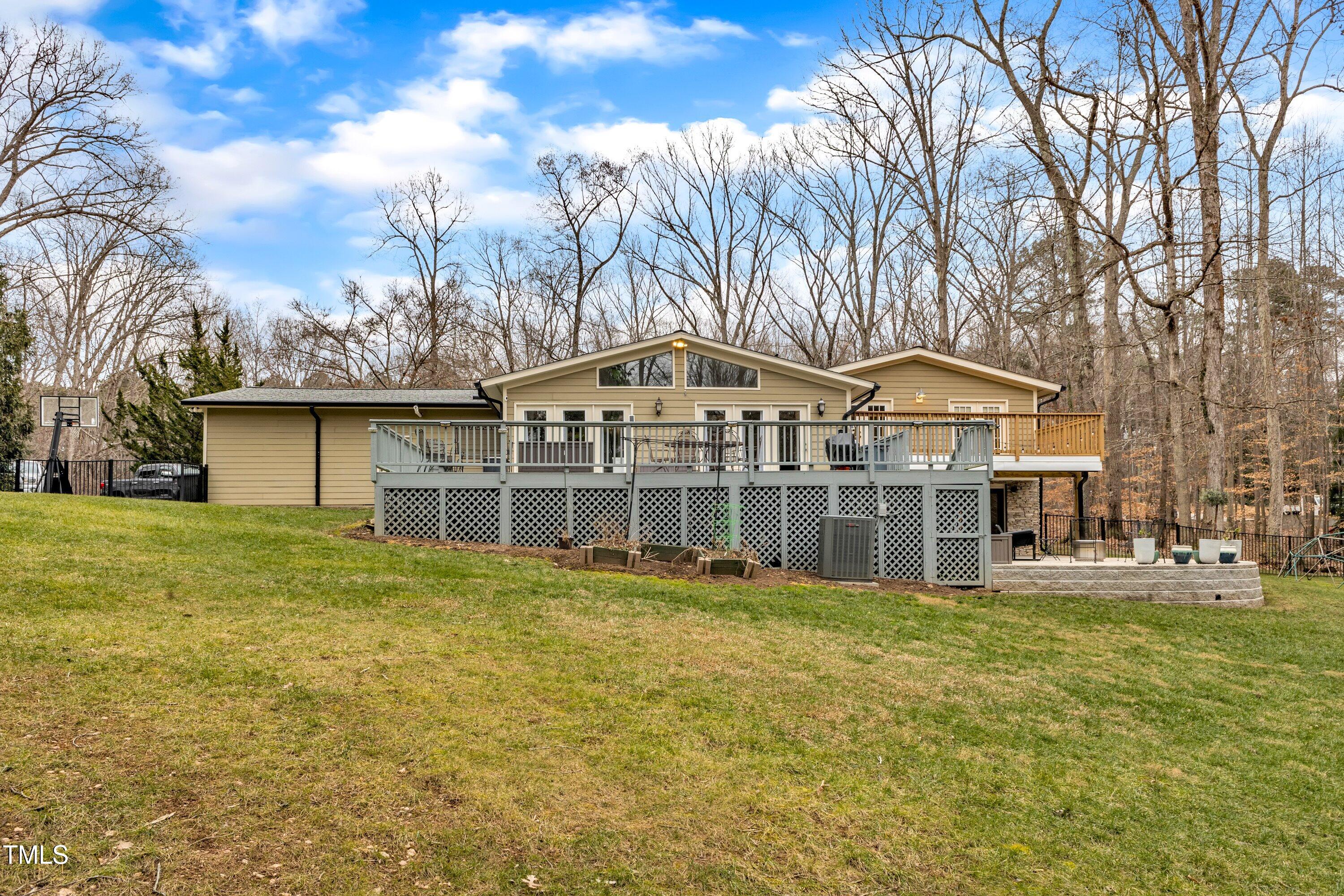 1126 Trailwood Drive