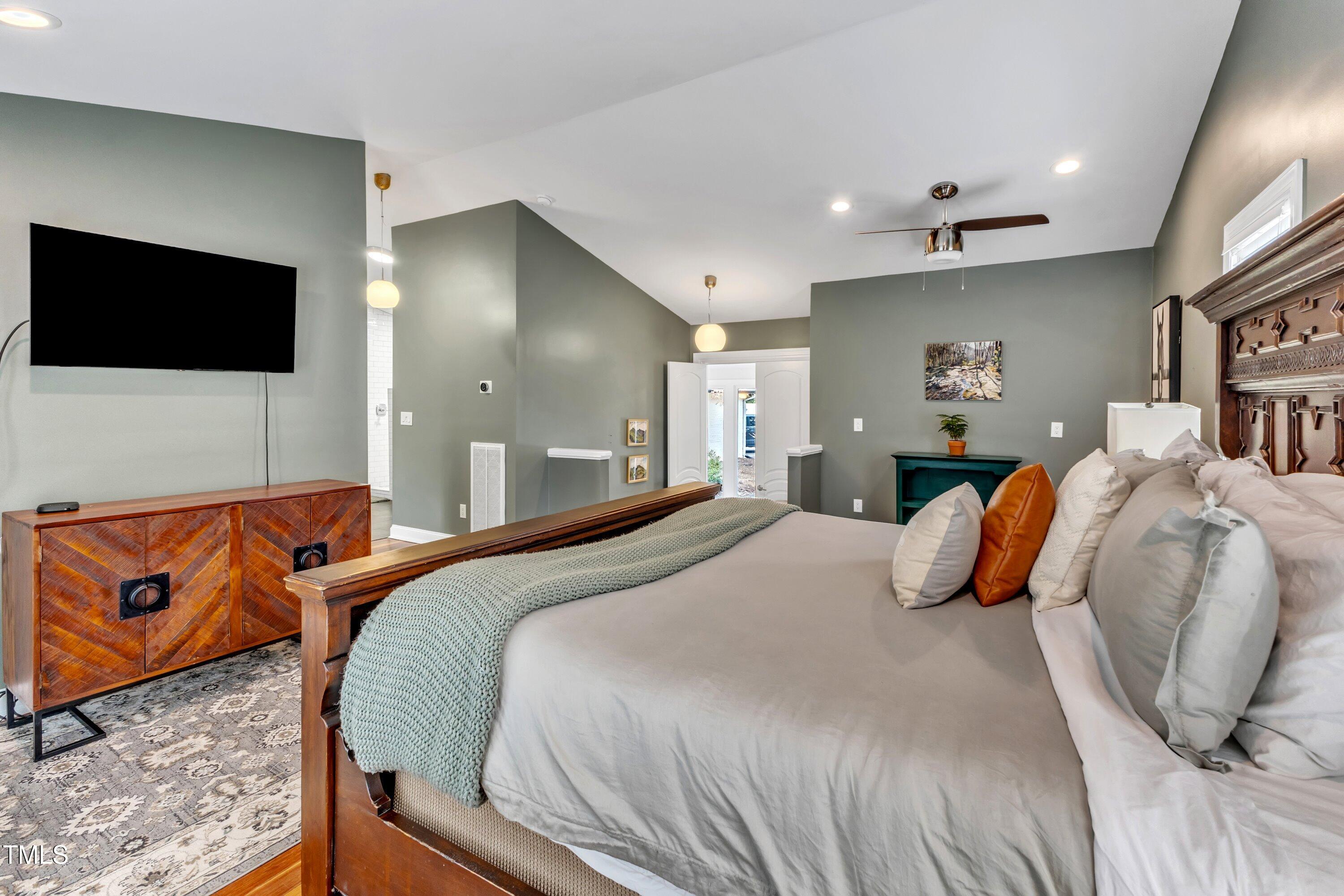 1126 Trailwood Drive