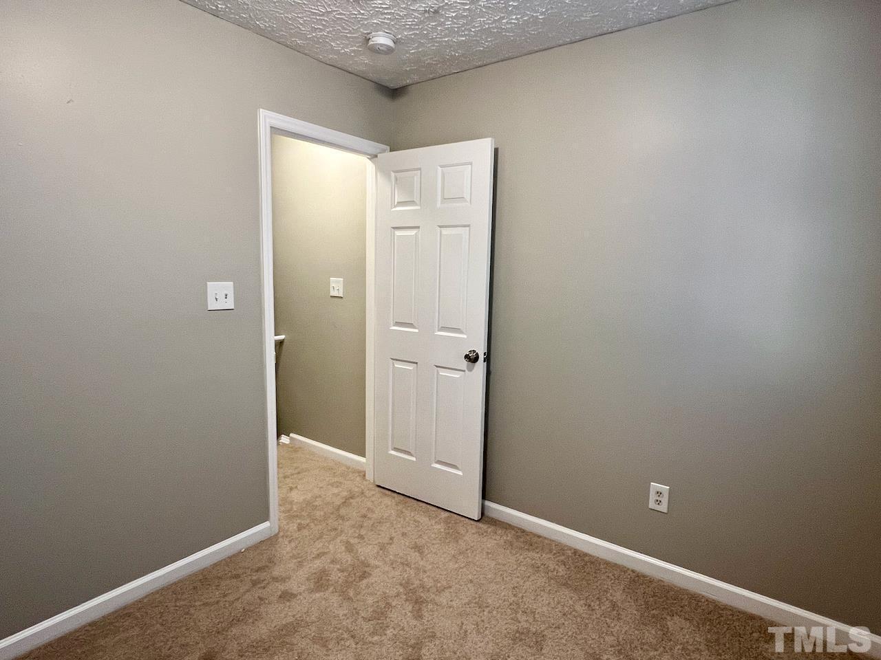 2826 Maidenhair Drive