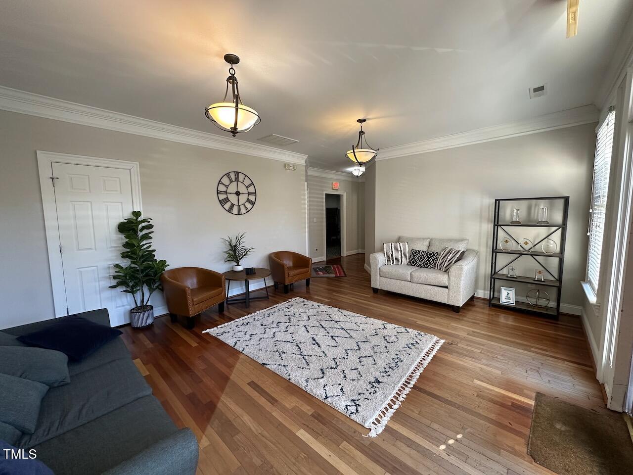 318 W Millbrook Road # 105