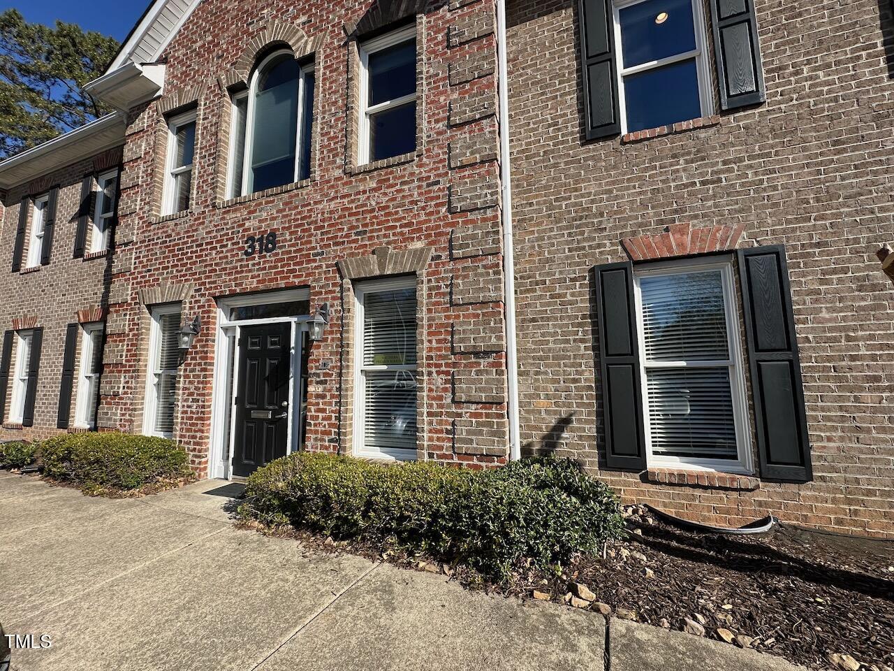 318 W Millbrook Road # 105