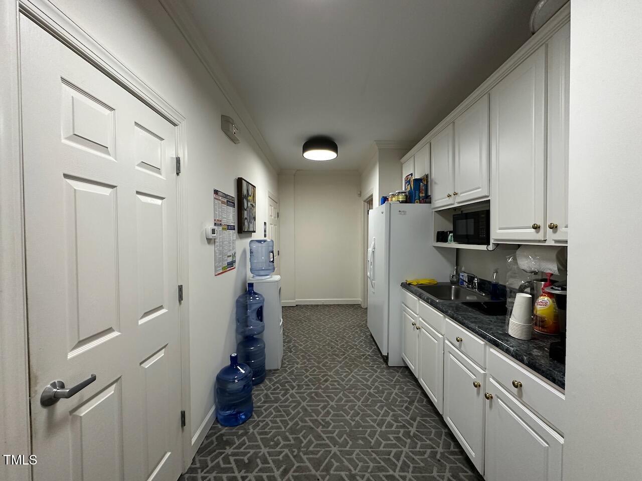 318 W Millbrook Road # 105