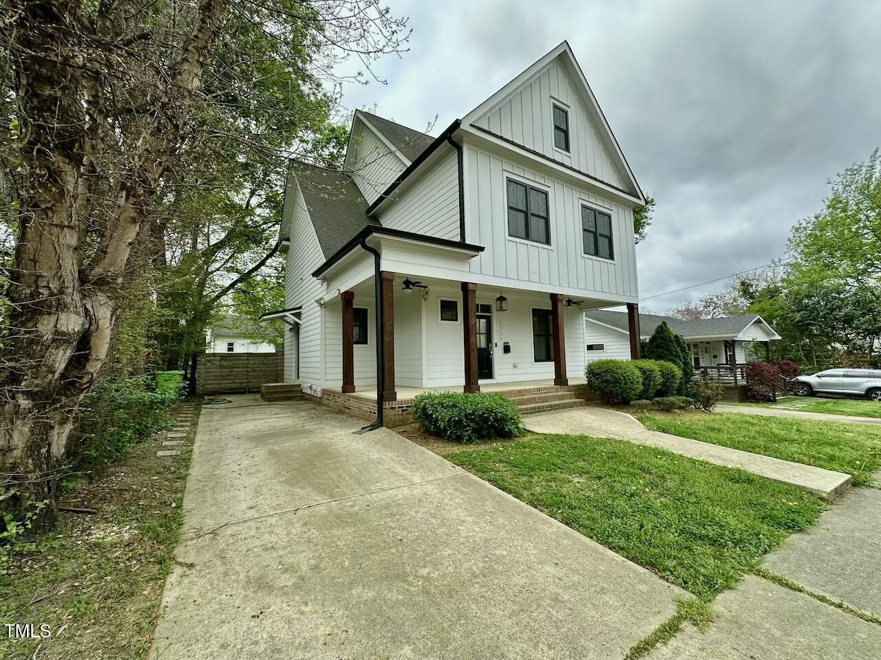 1010 E Martin Street