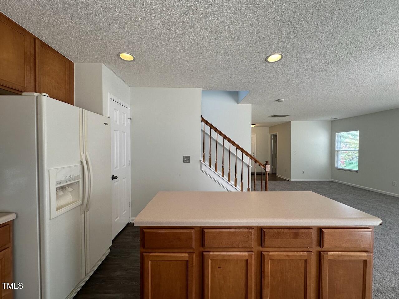 3612 Marshlane Way