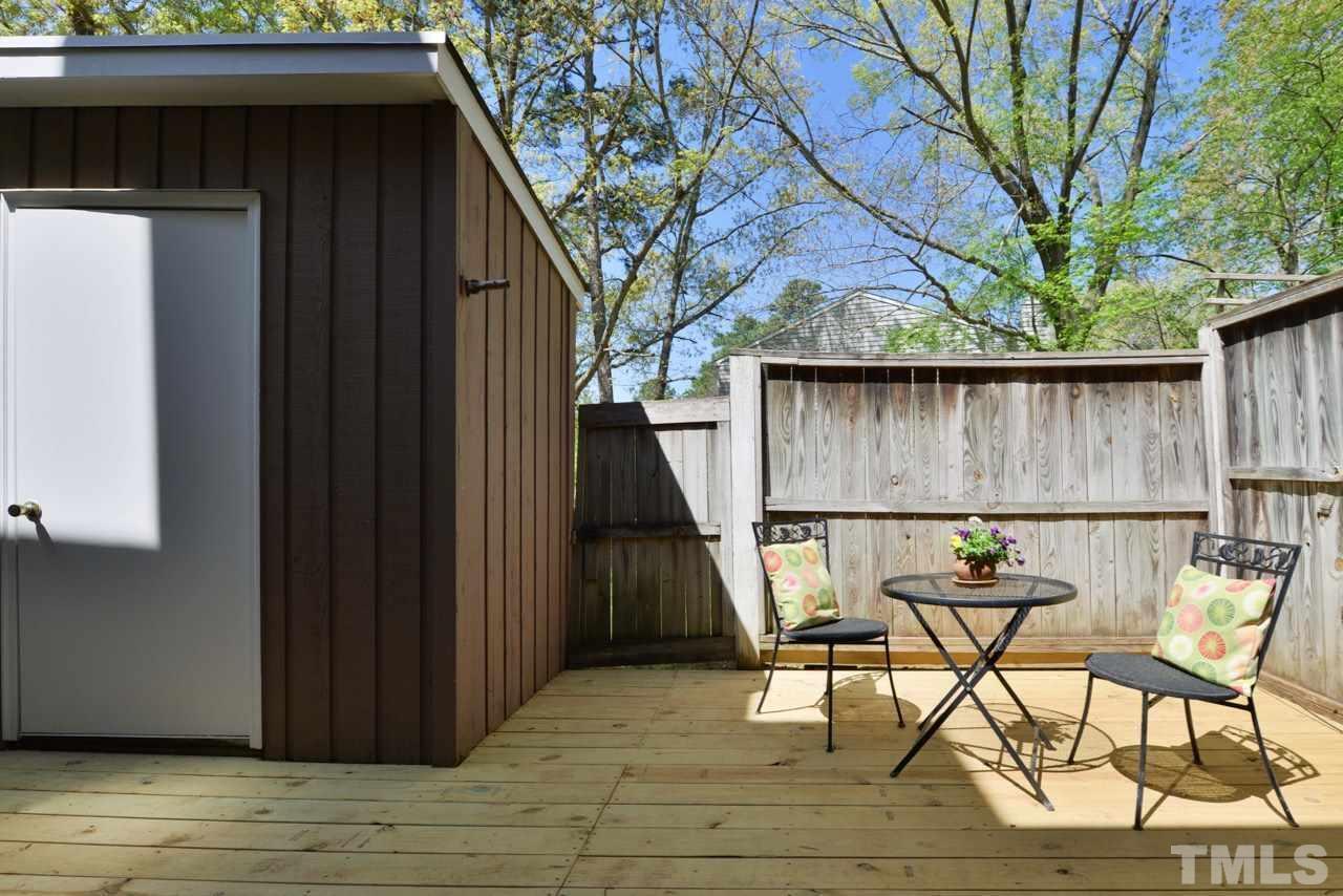 5405 Pine Top Circle