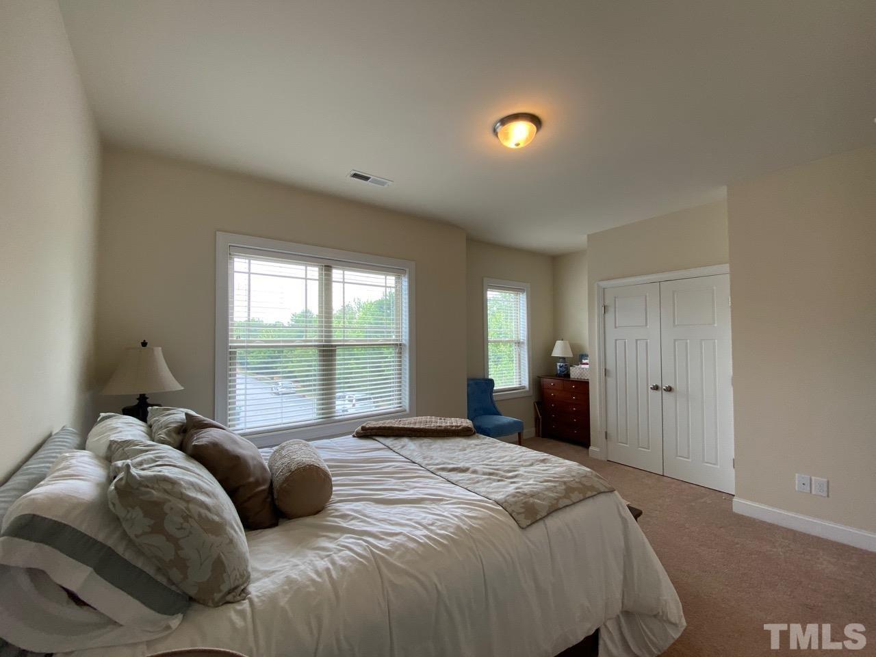 3921 Amelia Park Drive