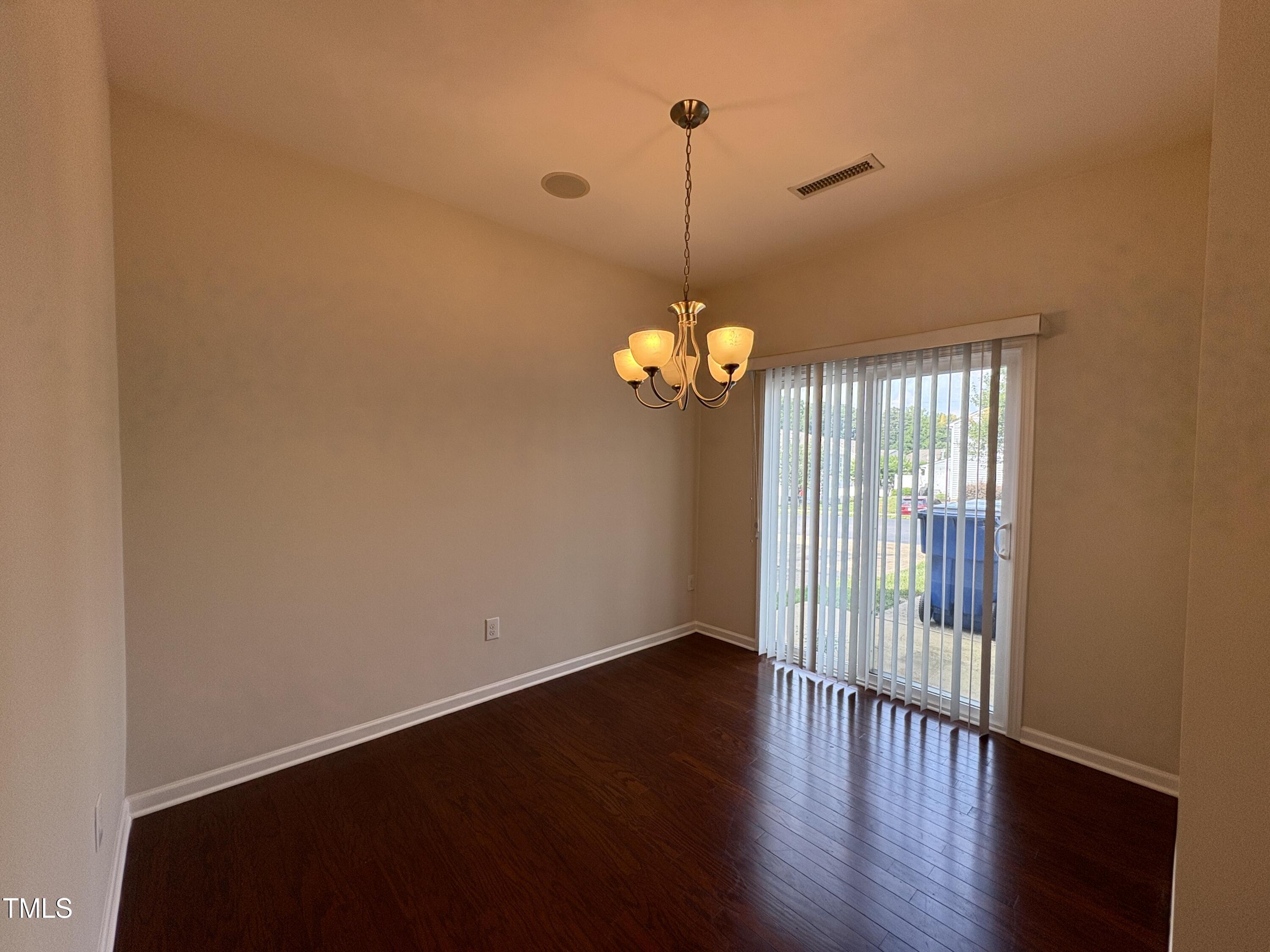 1031 Ileagnes Road