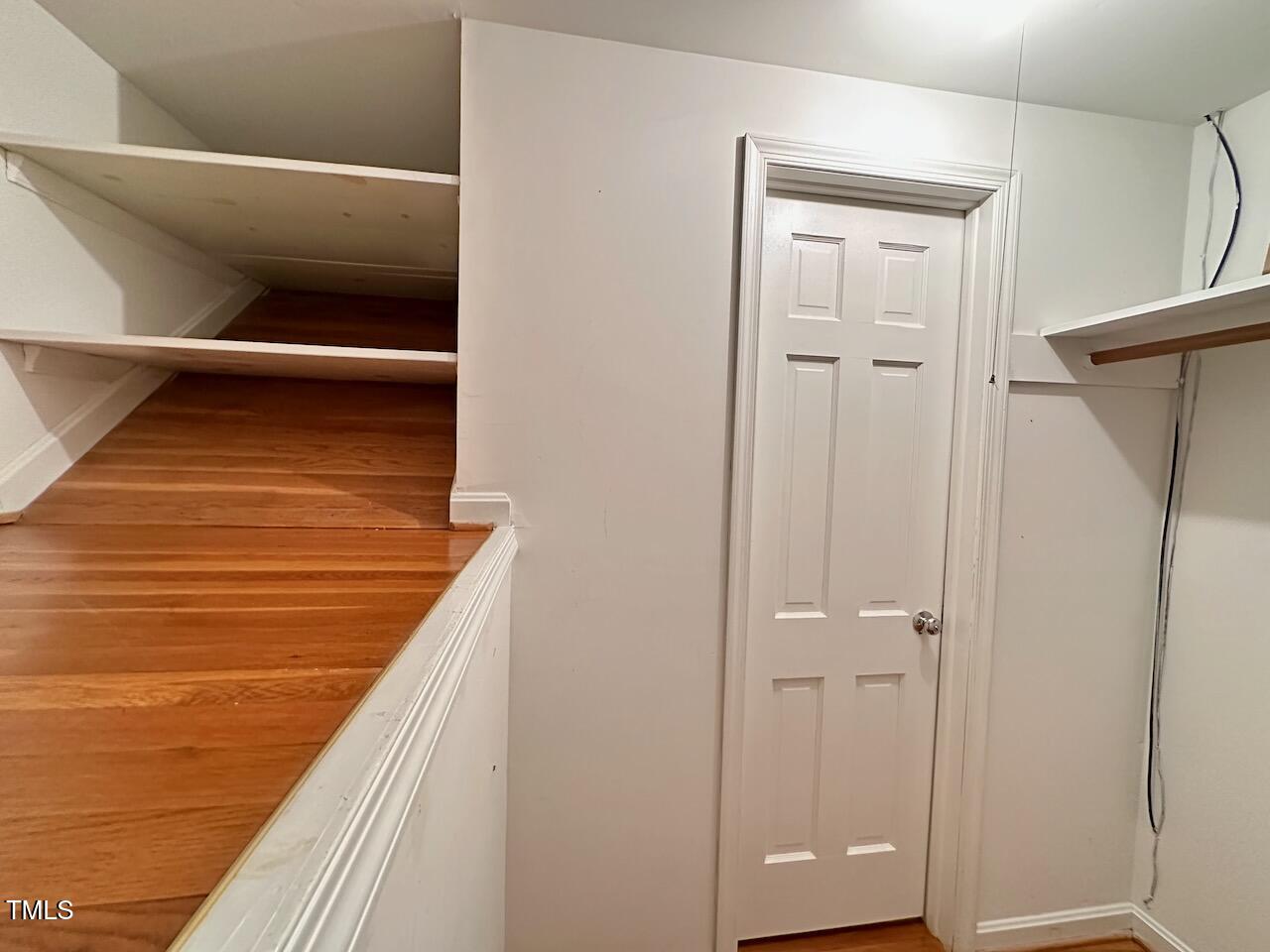 4709 Yadkin Drive