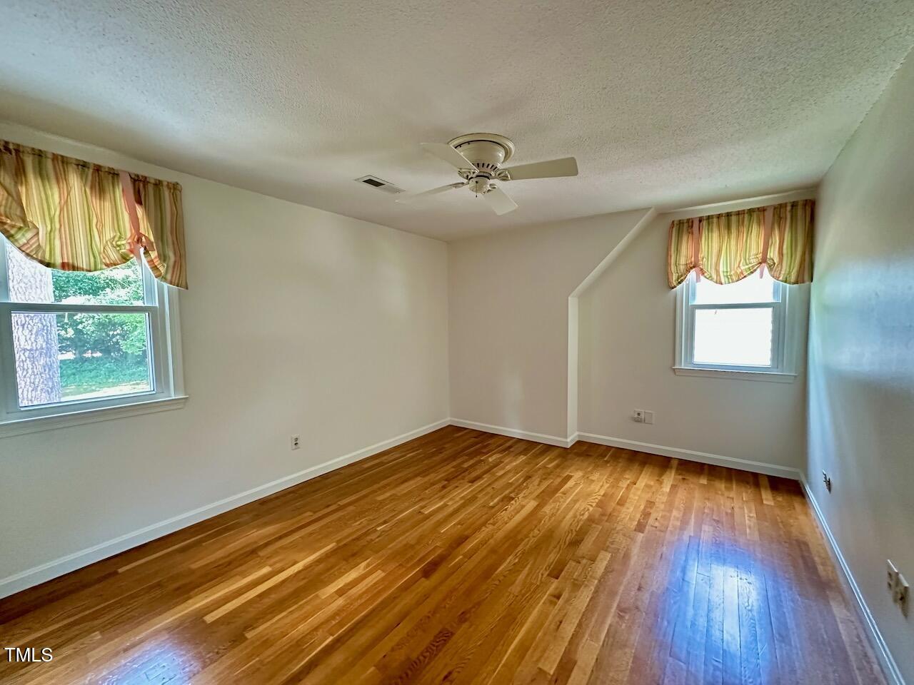 4709 Yadkin Drive