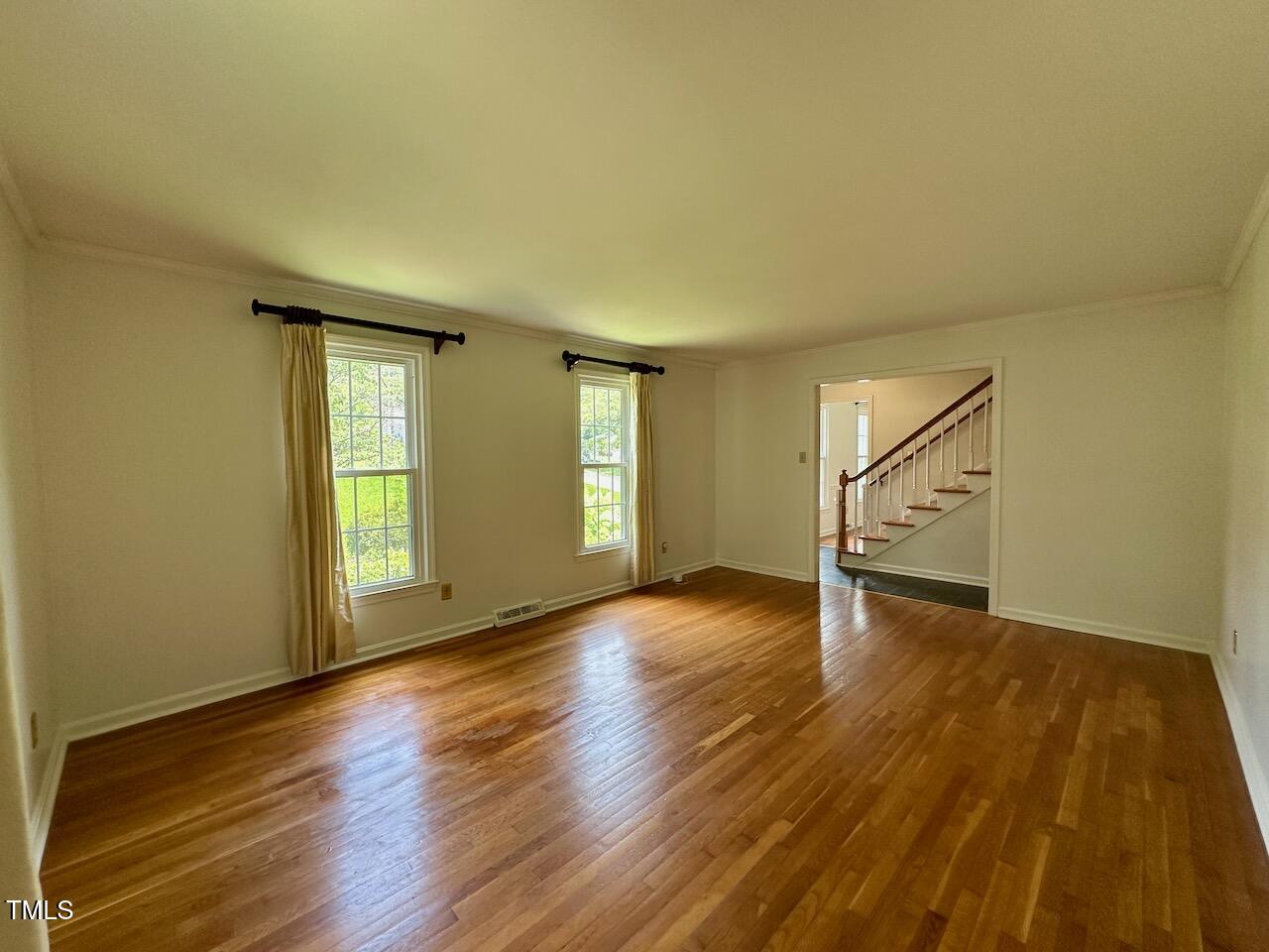 4709 Yadkin Drive