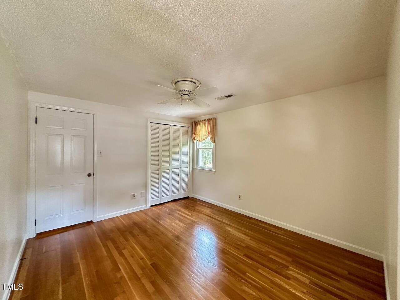 4709 Yadkin Drive