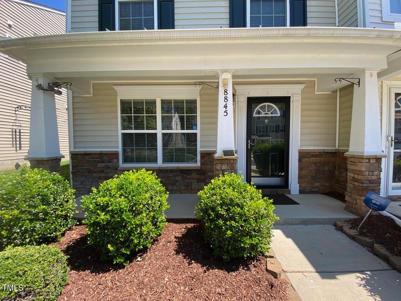 8845 Thornton Town Place