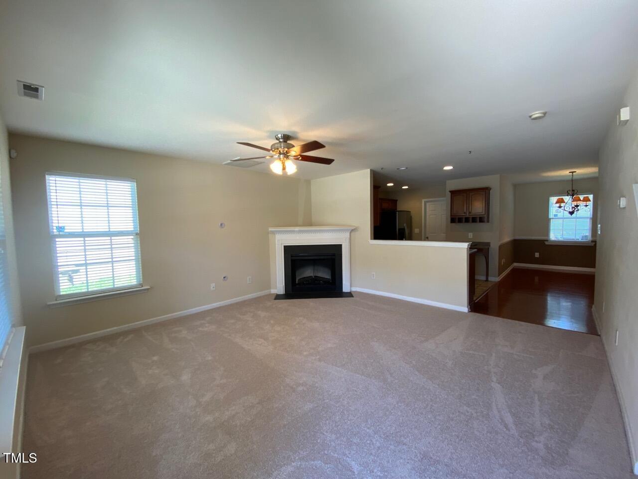 8845 Thornton Town Place