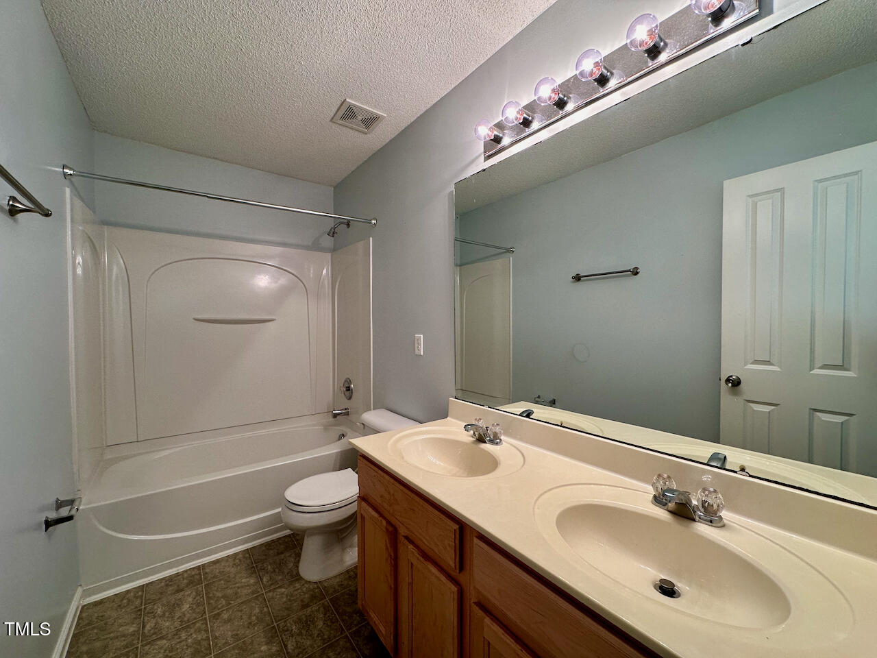 211 Ganyard Farm Way