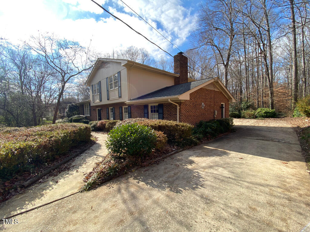 808 Ellynn Drive