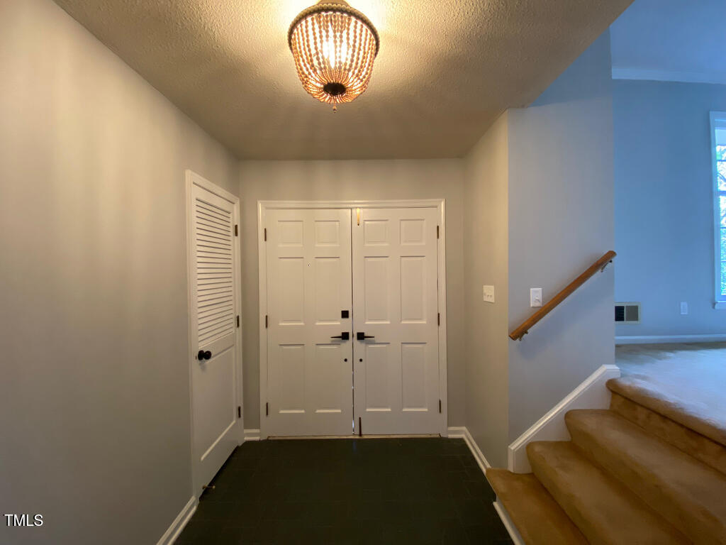 808 Ellynn Drive