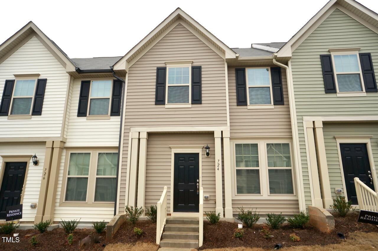 724 Maypearl Lane