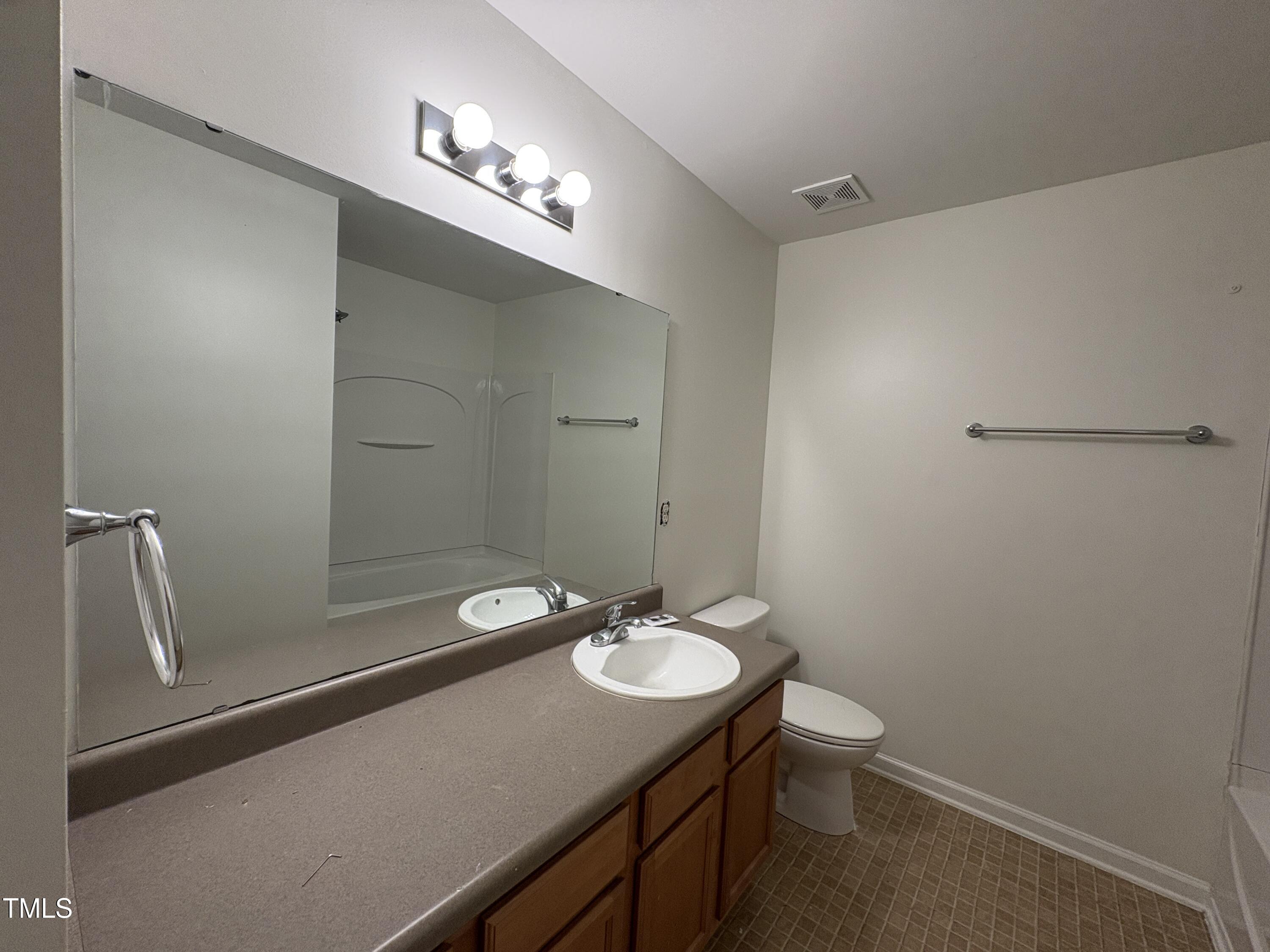 2031 Remington Oaks Circle