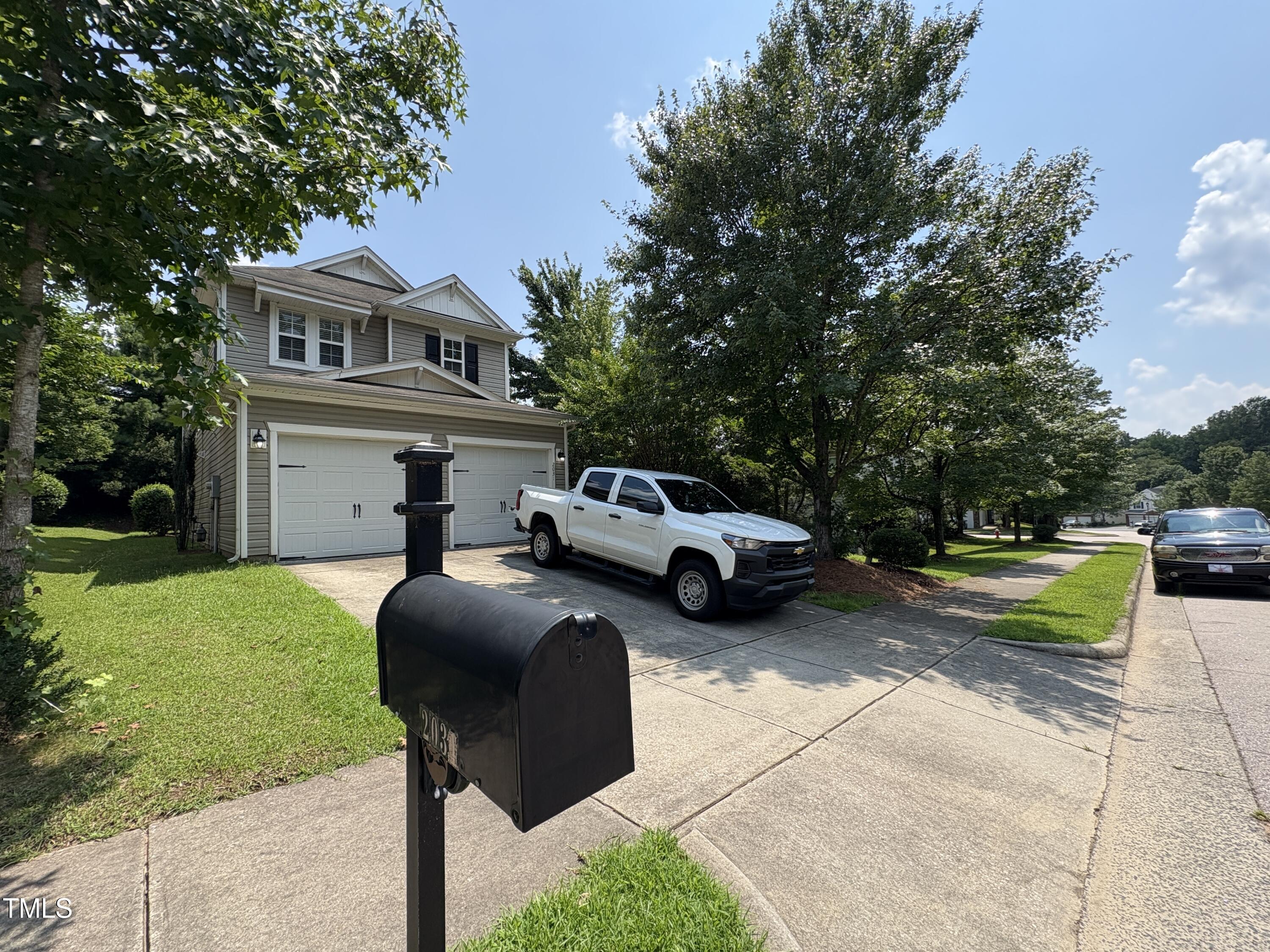 2031 Remington Oaks Circle