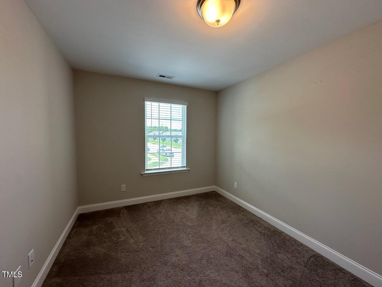 5703 Princess Curry Way