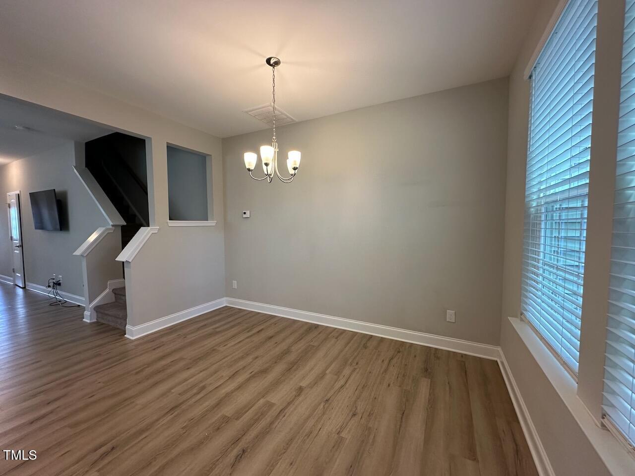 5703 Princess Curry Way