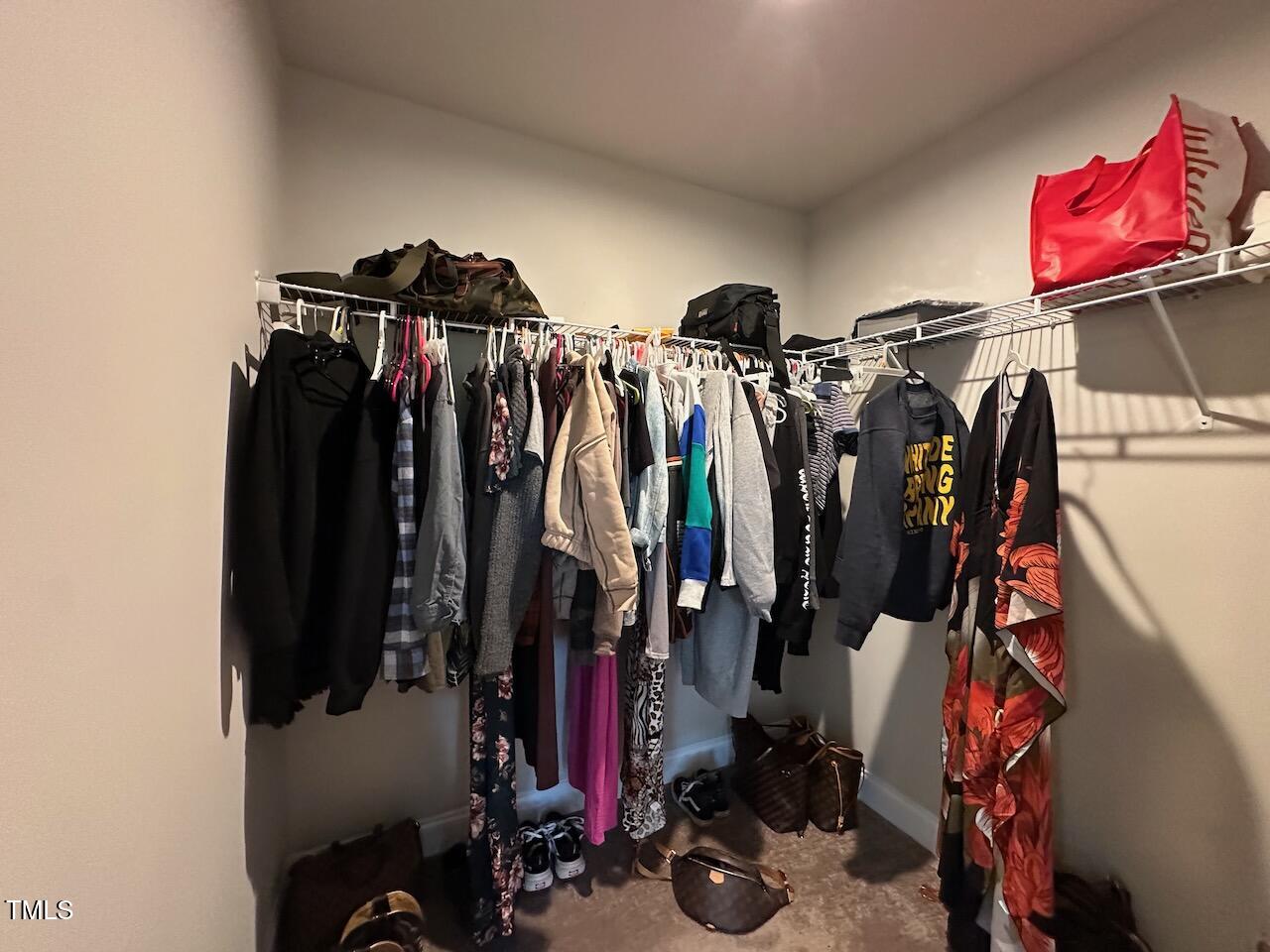 5703 Princess Curry Way