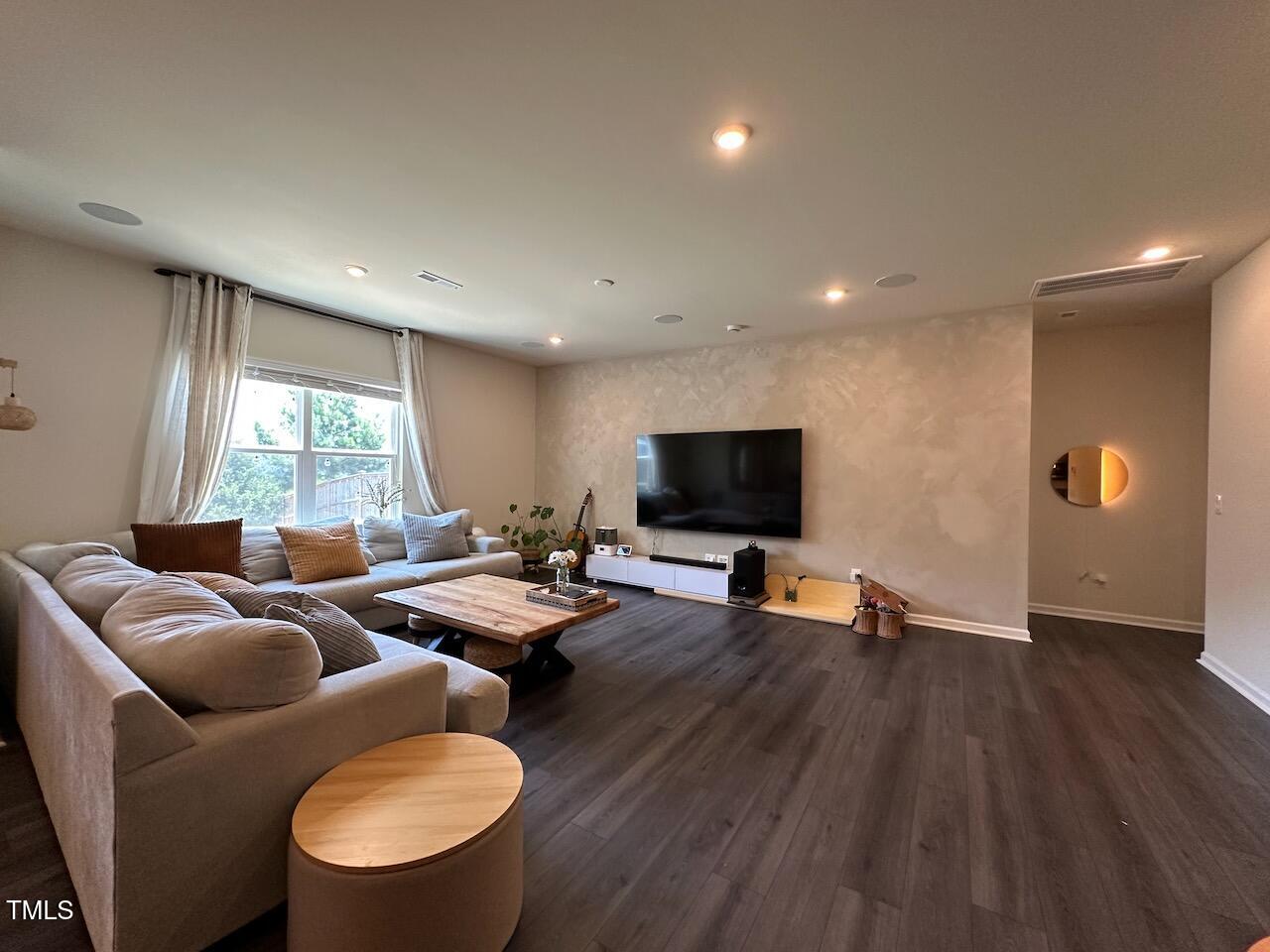 4616 Winnipesaukee Lane