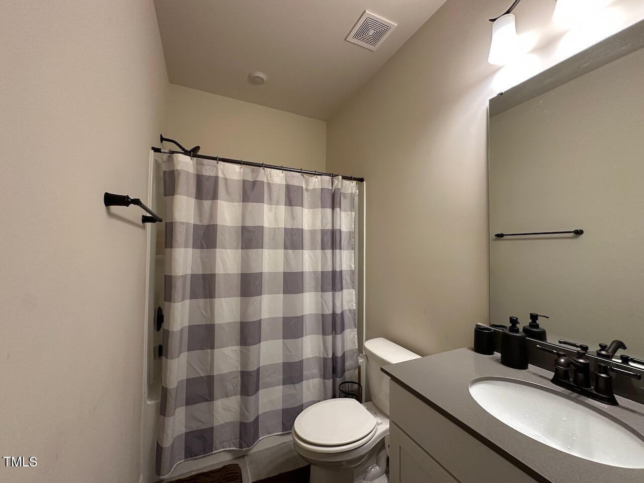 4616 Winnipesaukee Lane