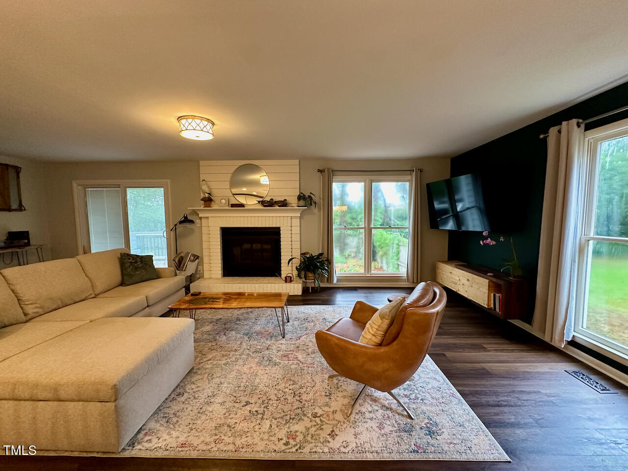 2344 Ravenhill Drive